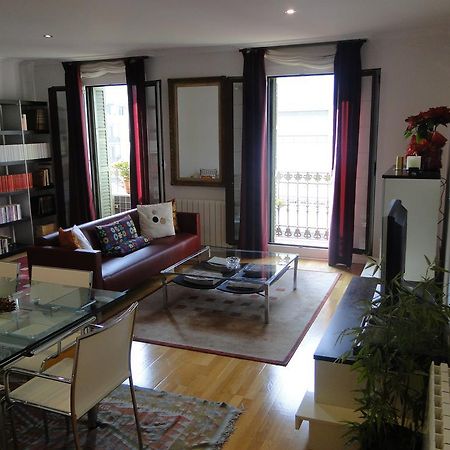 Channing Apartment บาร์เซโลนา ภายนอก รูปภาพ
