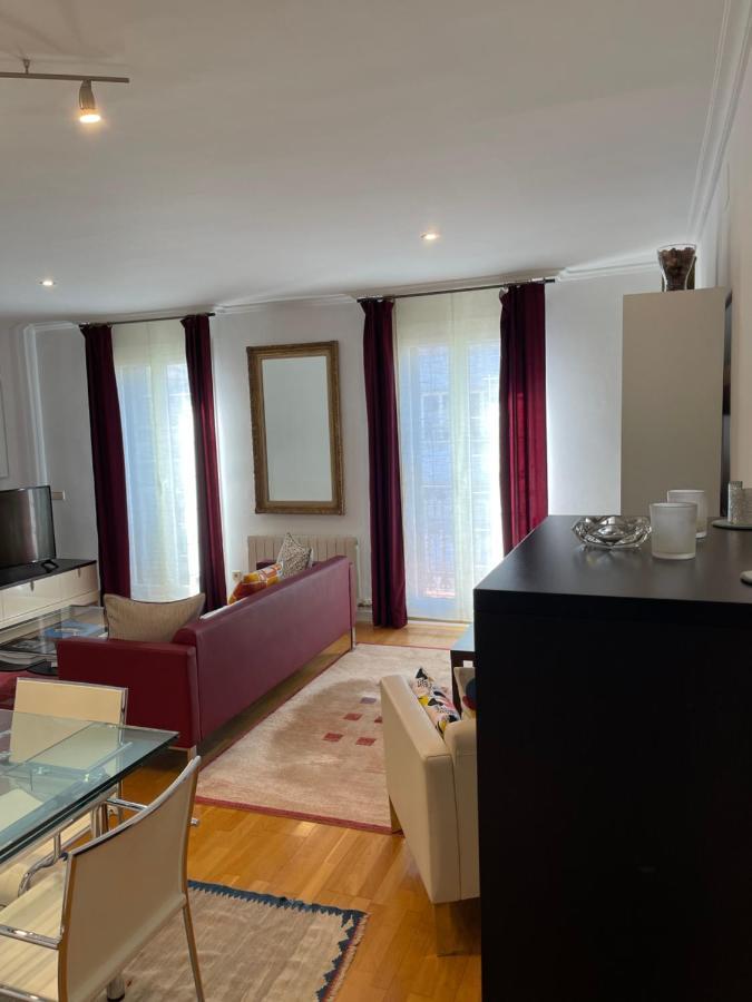 Channing Apartment บาร์เซโลนา ภายนอก รูปภาพ