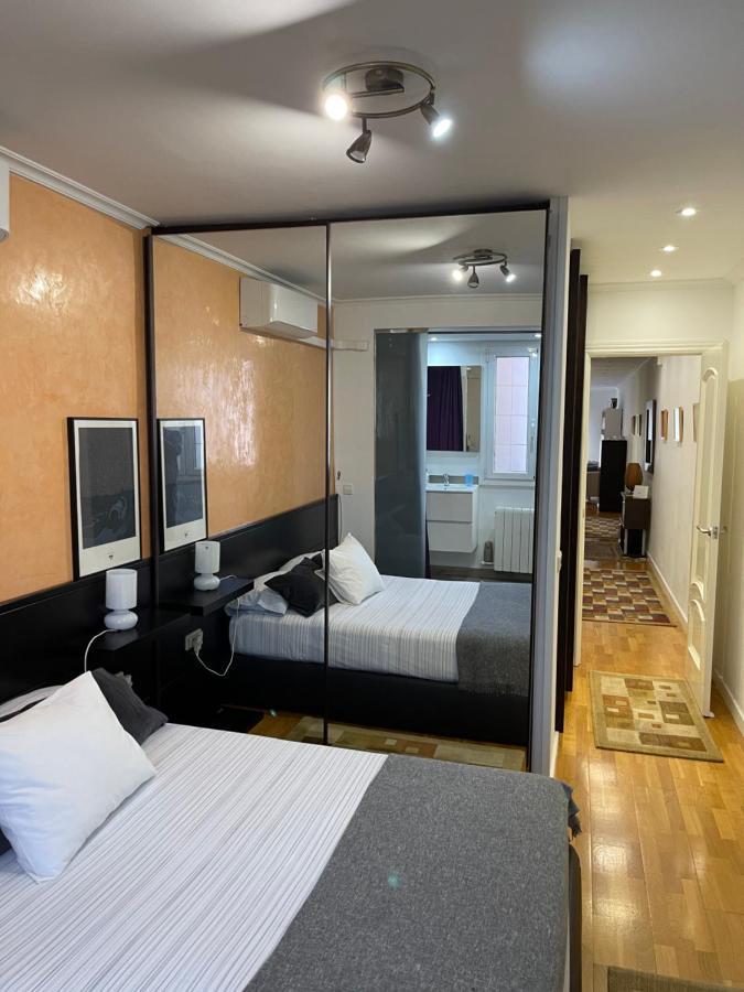 Channing Apartment บาร์เซโลนา ภายนอก รูปภาพ