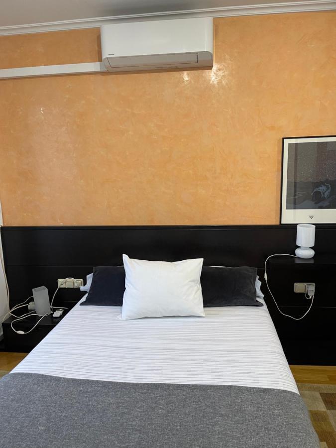Channing Apartment บาร์เซโลนา ภายนอก รูปภาพ